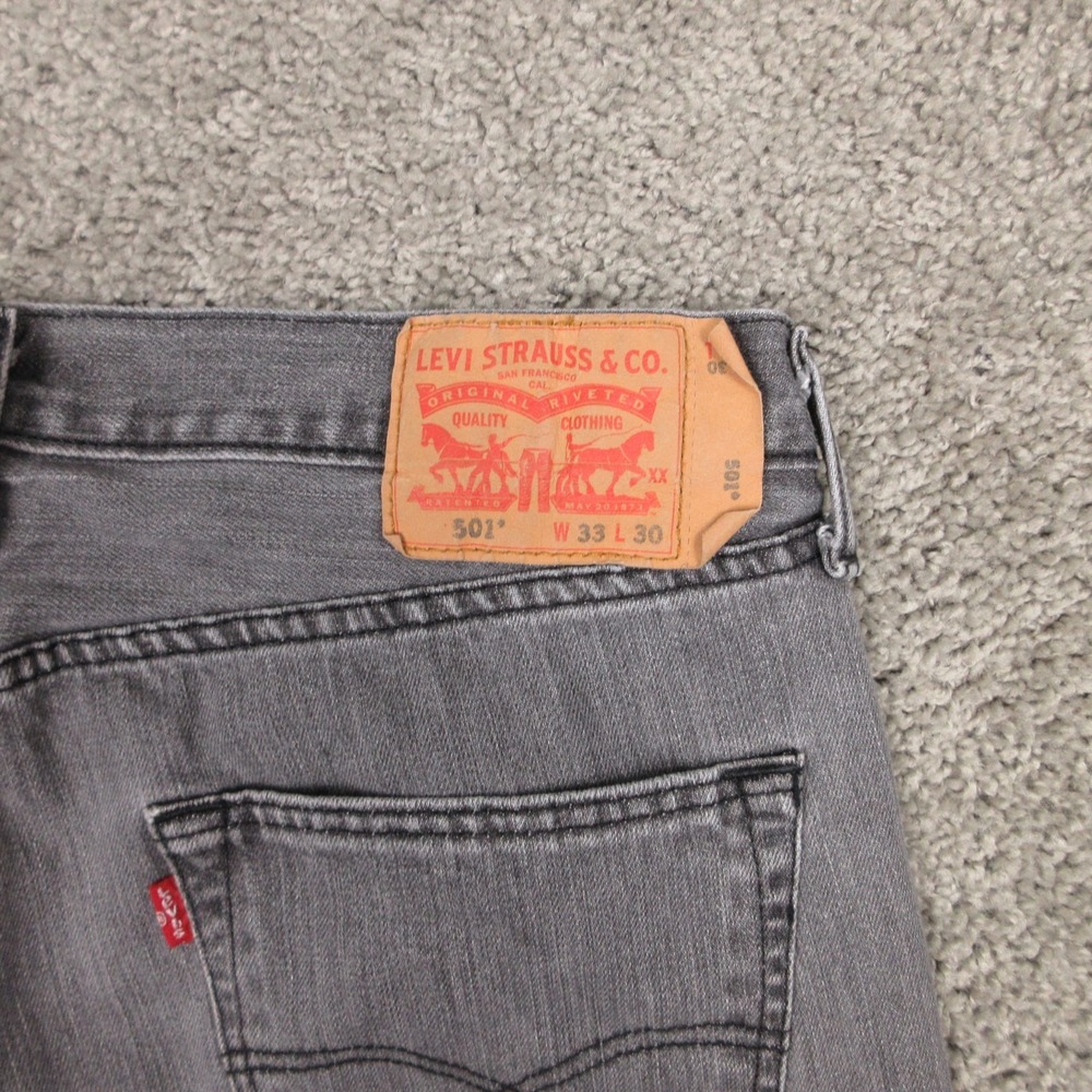 Levis Jeans Mens 33x20 Gray 501 Button Fly Original Straight Denim Pants - Picture 9 of 10